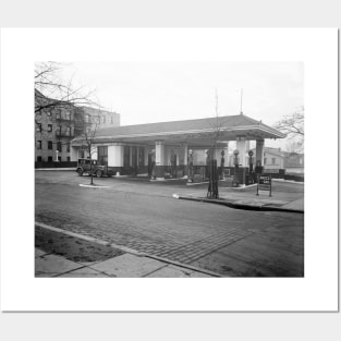 Amoco Gas Station, 1925. Vintage Photo Posters and Art